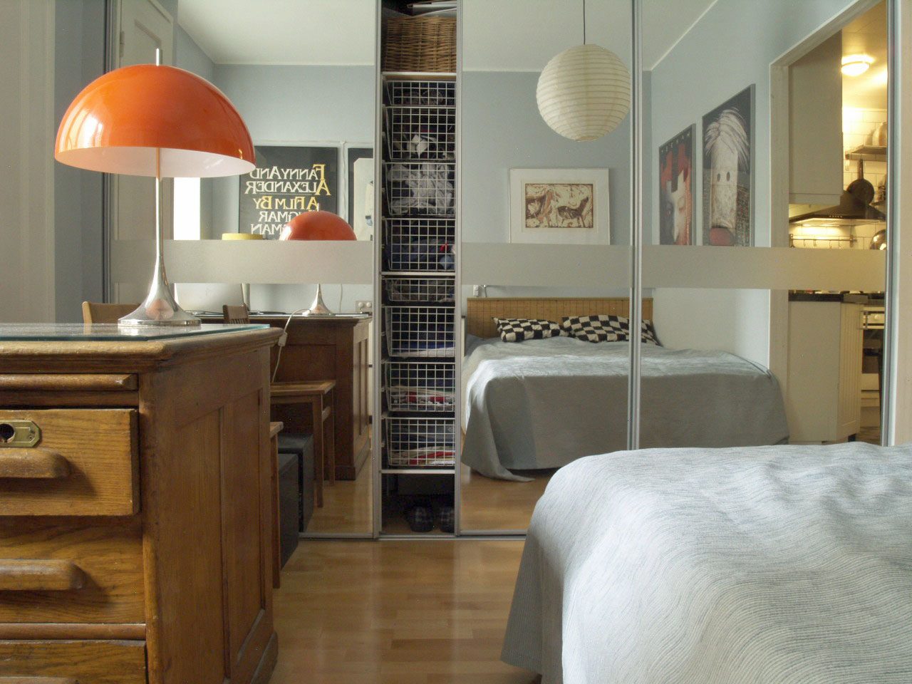 Lantern duplex with eV charger interior photo 5